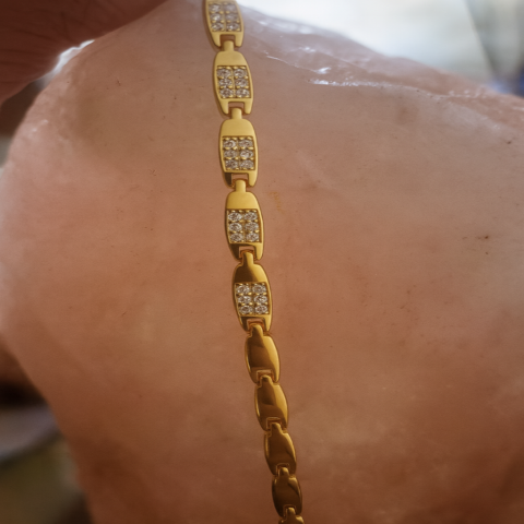 Taş Detaylı  14 K bileklik