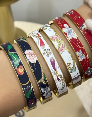 Mineli Çelik Bileklik Tekli